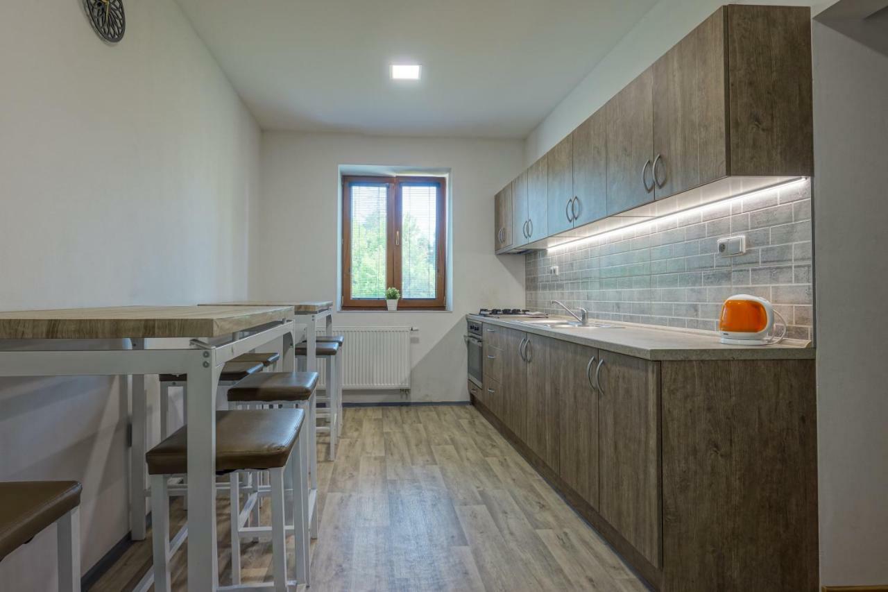 Villa U Areny Острава Экстерьер фото